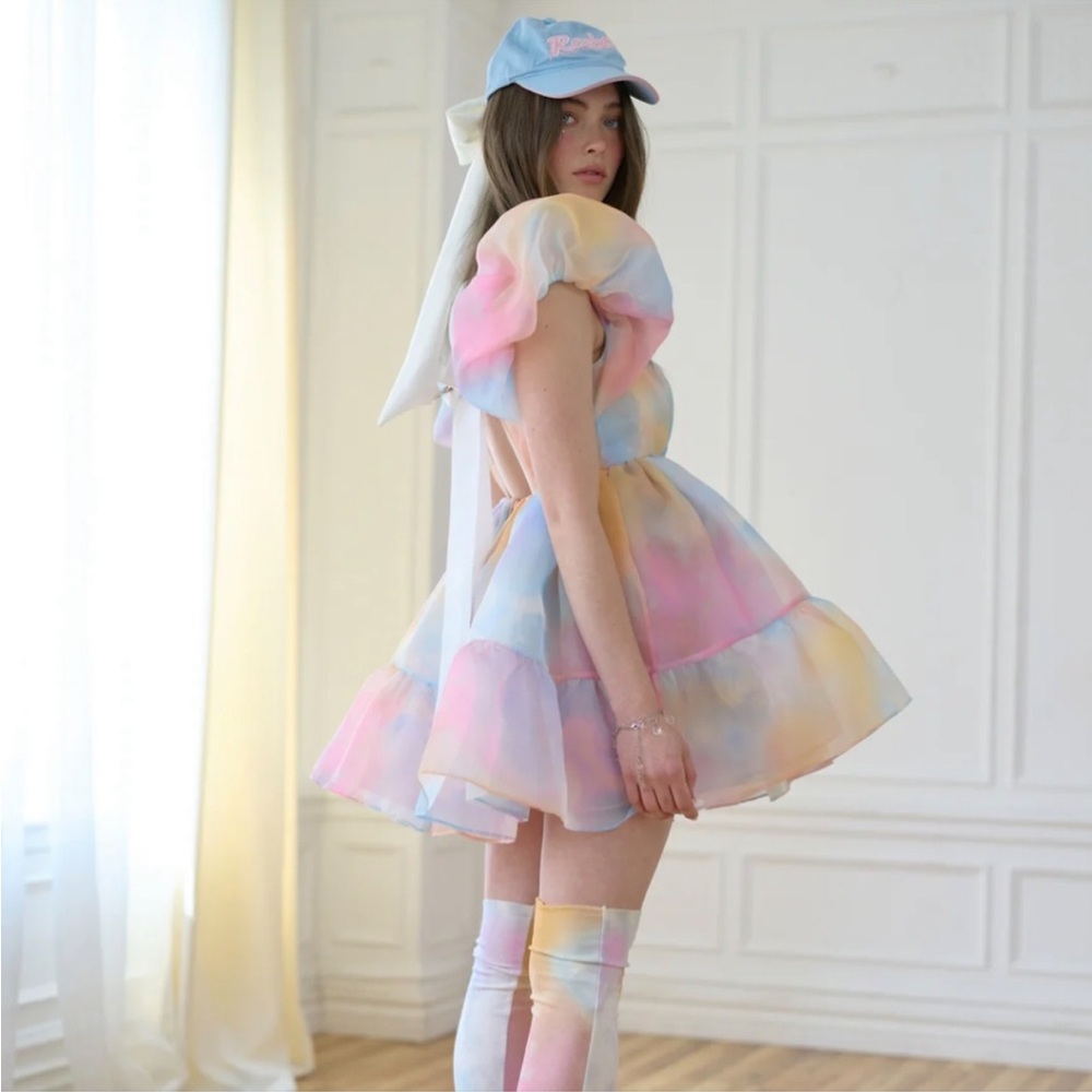 Selkie Dopamine Lawn Party dress (Small) - Picture 4 of 10